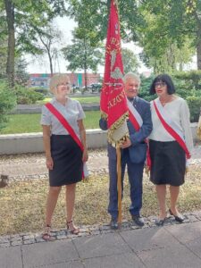 Chwała Bohaterom. Wieczna pamięć poległym, zdjęcie 1 z 27