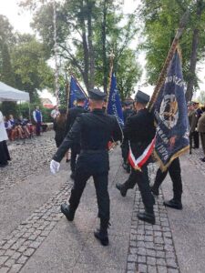Chwała Bohaterom. Wieczna pamięć poległym, zdjęcie 6 z 27