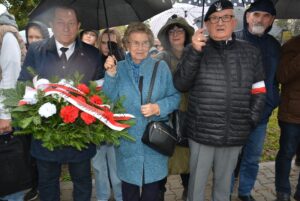 Klub międzypokoleniowych spotkań, zdjęcie 2 z 11