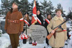 Nabożeństwo w intencji św. Pamięci płk. Mieczysława Chojnackiego, zdjęcie 8 z 16