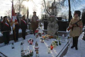 Nabożeństwo w intencji św. Pamięci płk. Mieczysława Chojnackiego, zdjęcie 14 z 16