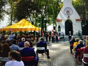 W hołdzie Cichym Bohaterom AK, zdjęcie 2 z 11