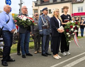 Wycieczka historyczno - patriotyczna, zdjęcie 7 z 15