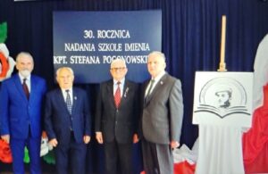 30 rocznica nadania szkole imienia kpt. Stefana Pogonowskiego, zdjęcie 2 z 5