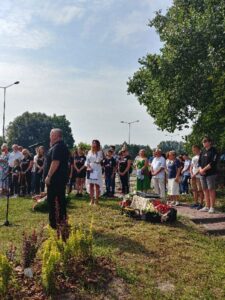 Mieszkańcy Słupna upamiętnili swojego bohatera, zdjęcie 5 z 23