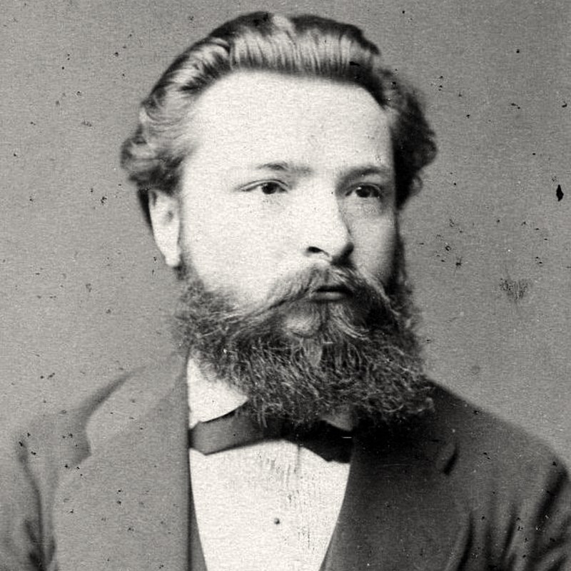 Julian Ochorowicz jako młody mężczyzna z bujną brodą, fotografia atelier
